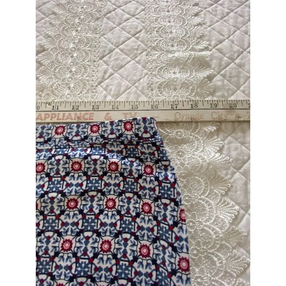 Max Studio Knee Length Skirt Blue, Navy and Red Geometric Print Size Medium - Picture 10 of 12